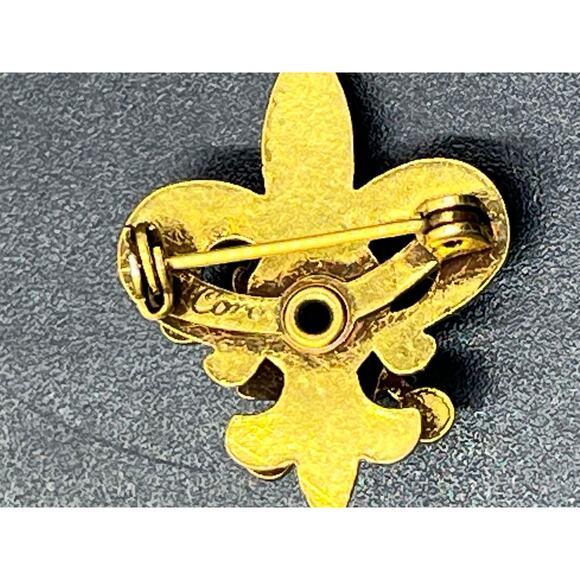 CORO Vintage Fleur-de-Lis Brooch Gold Tone Turquoise Rhinestone Flower Pin - Picture 6 of 6